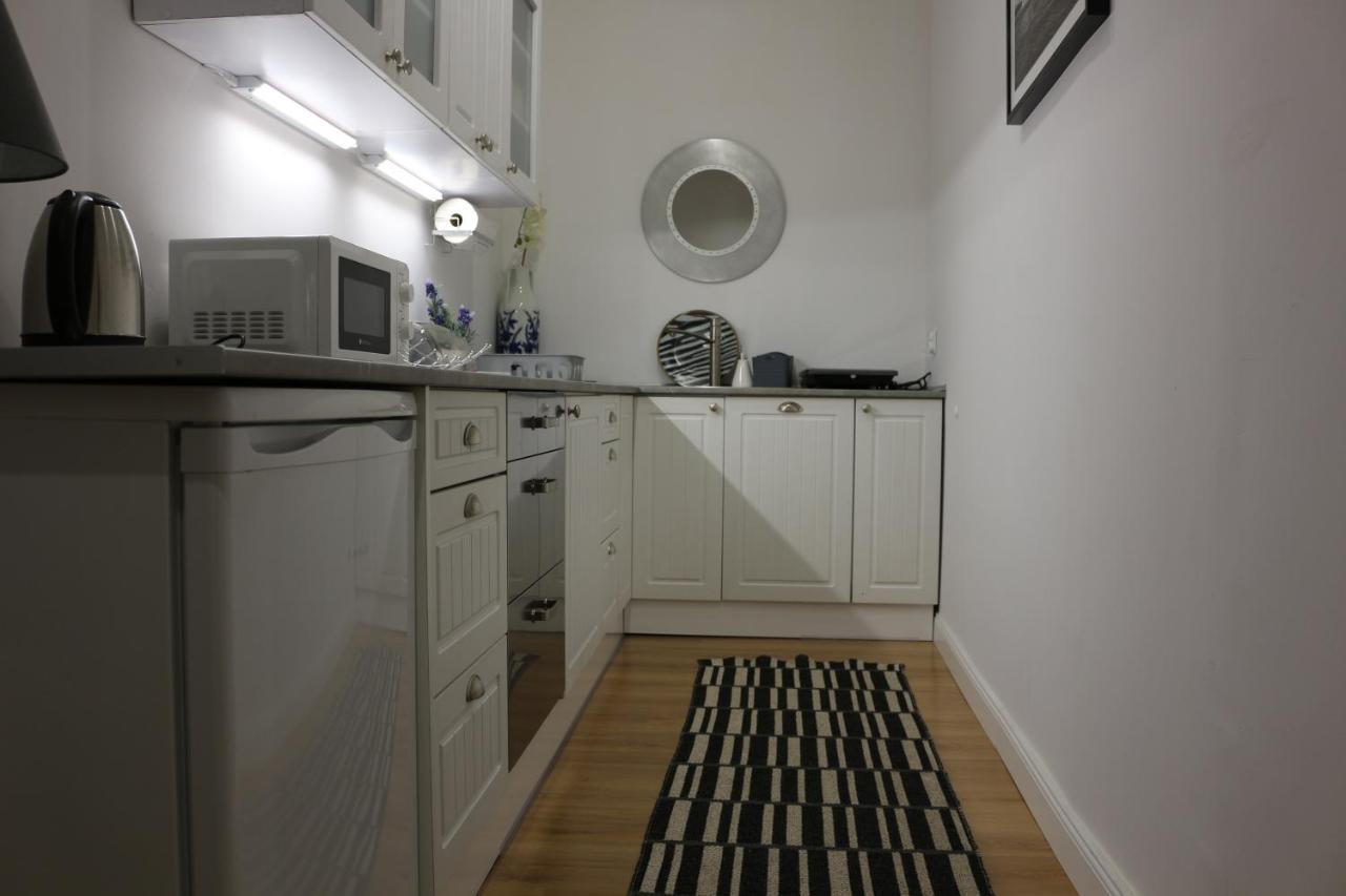- Starowiejska 14 Apartament *
