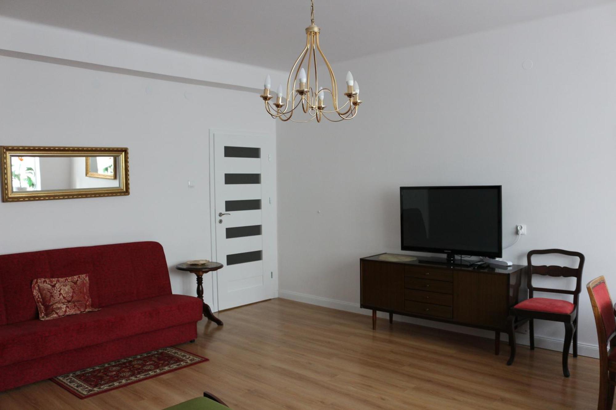 - Starowiejska 14 Apartament *